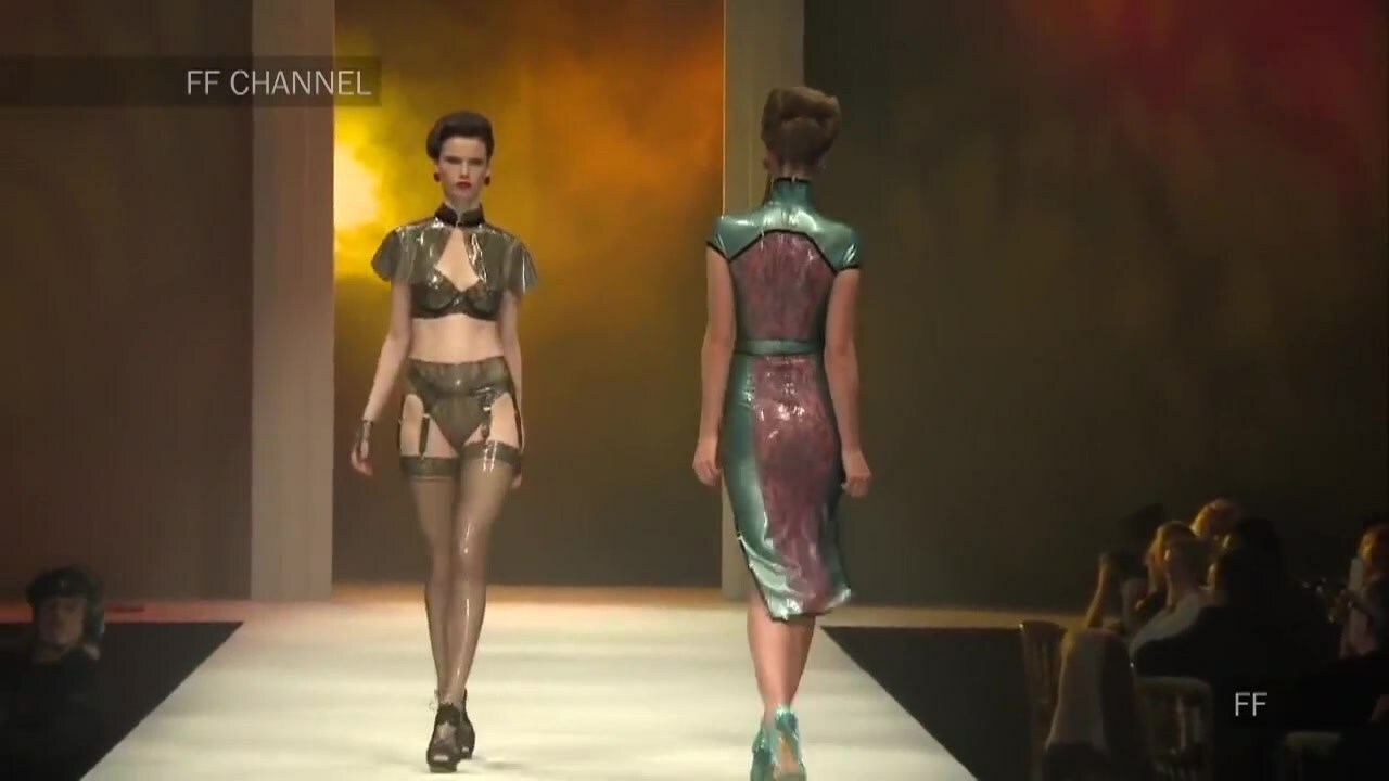 Atsuko Kudo _ Restricted Love Collection _ Full Fashion Show 00_00_00-00_08_16.mp4.0004.jpg