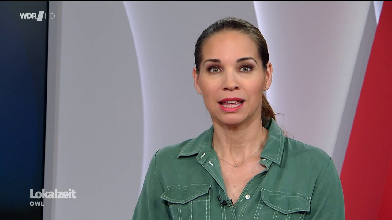 Kristina Sterz - °WDR Lokalzeit OWL° 29.06.2023 - 167X Caps_110.png