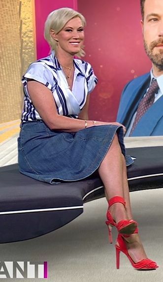 Kamilla_Senjo_-_Brisant_720p_2021_05_15.00_04_37_27.Standbild008.jpg