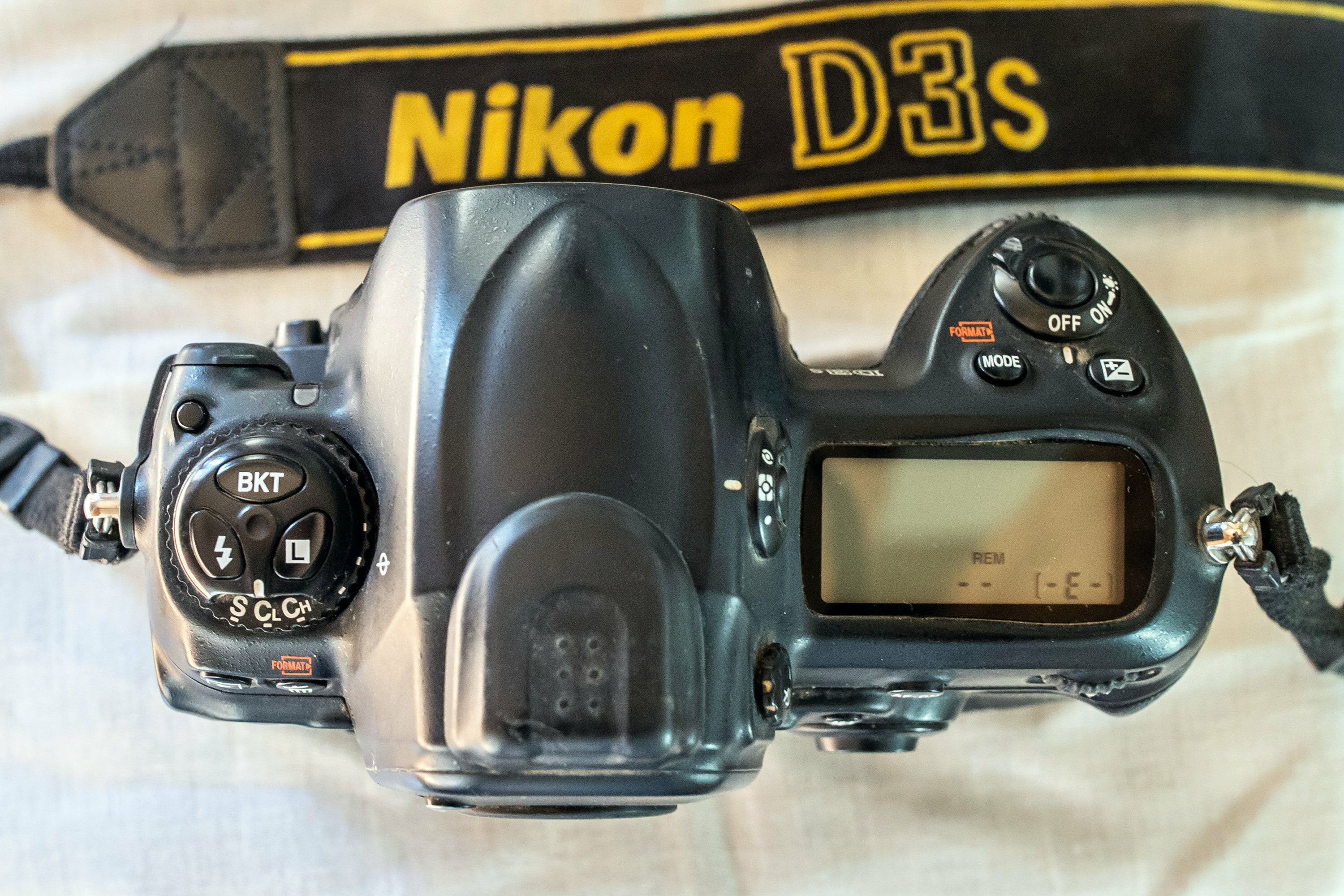 R6JP1106.jpg