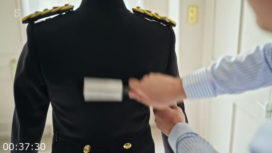 [Image: ME17HR95_o.png]