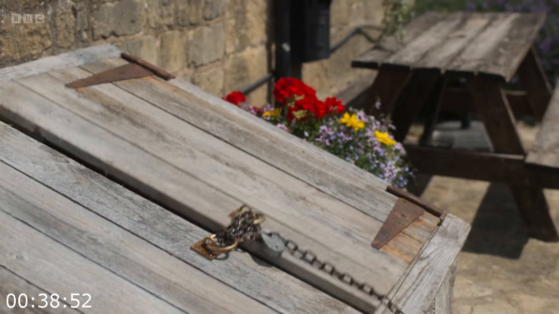 [Kép: ME19M8D8_o.png]