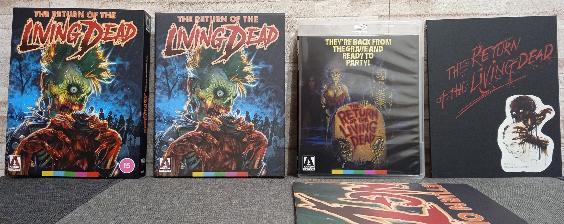 [Obrazek: ME17QJL0_o.jpg]