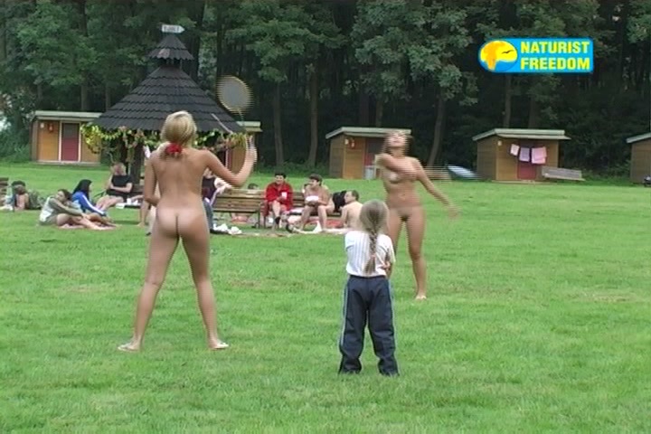 PREMIUM FREE – Family Naturist – Freedom Mysterious Camp No.1