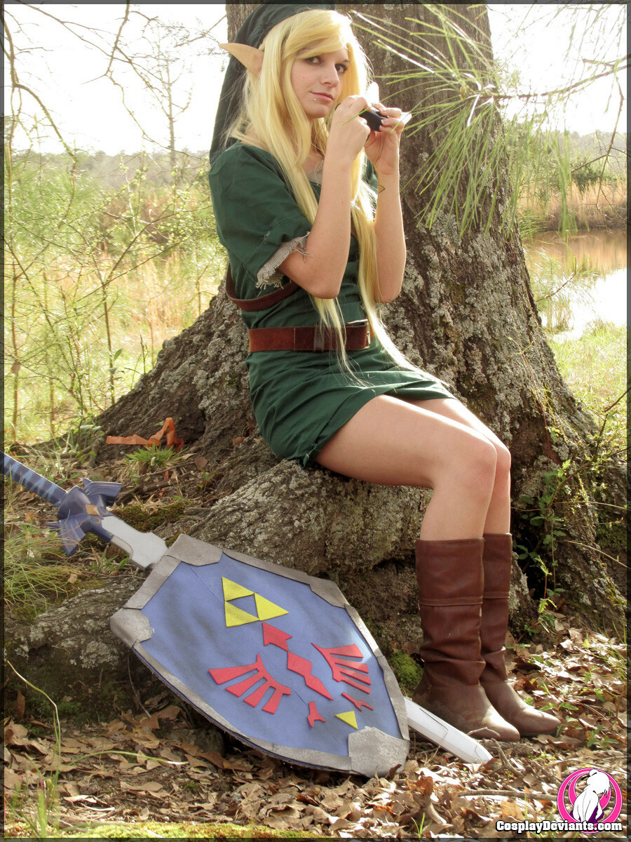 pixie and pixie cosplay in answer #2091451