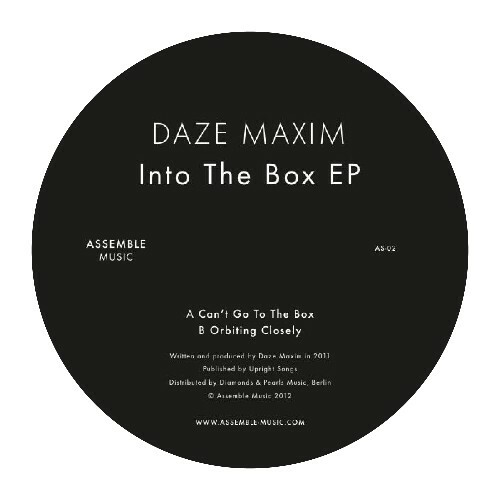  Daze Maxim - Into The Box (2025) 