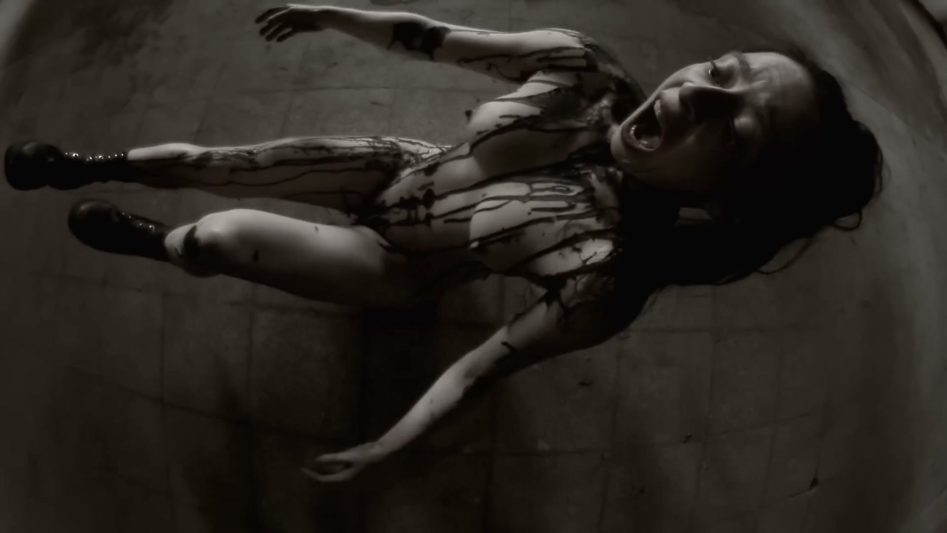 Art Performance – Meta Carne