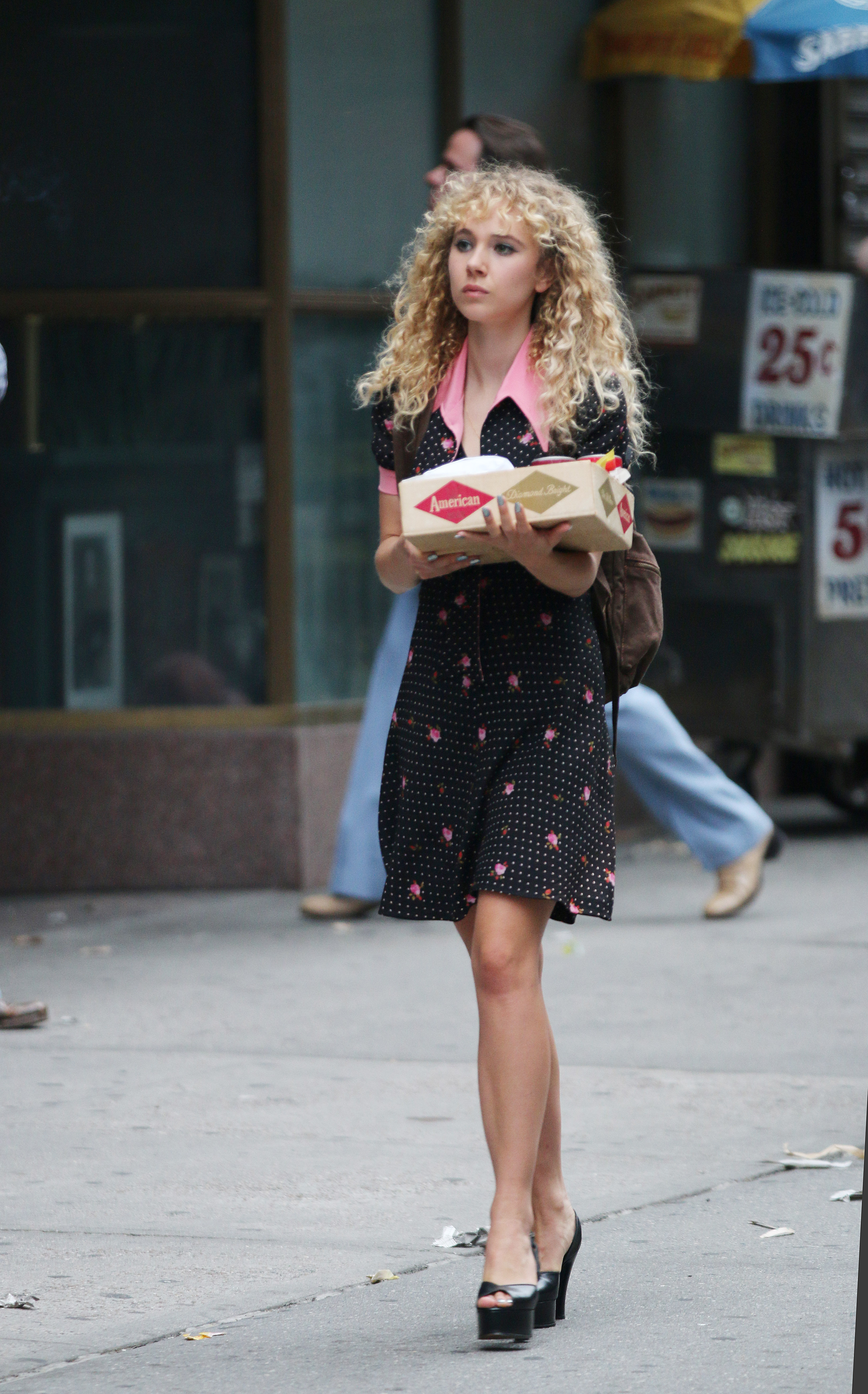 Juno Temple - 'Rock and Roll' set (8).jpg