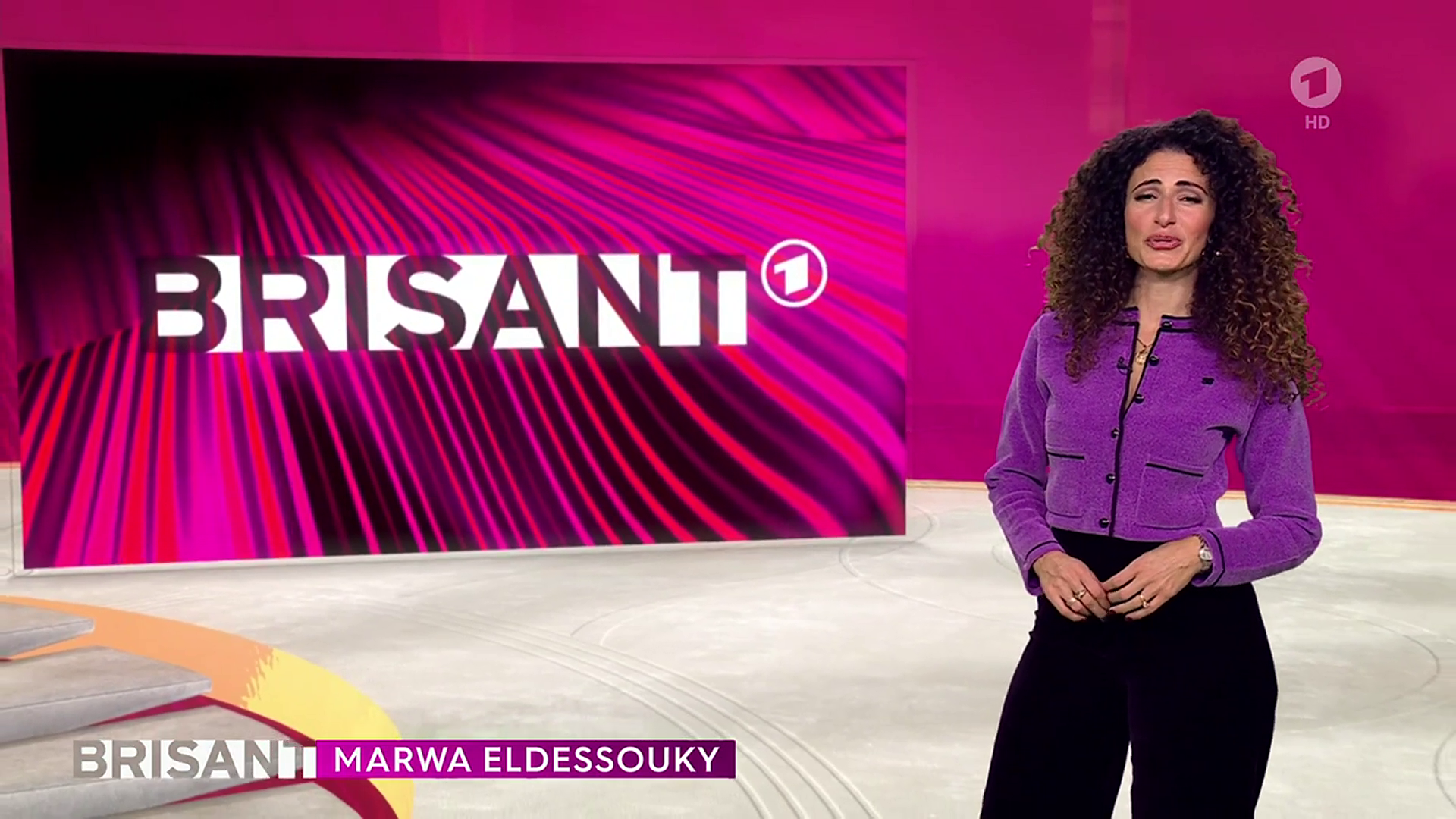 Marwa Eldessouky - °ARD BRISANT° 01.12.2023 - 98X Caps_98.png