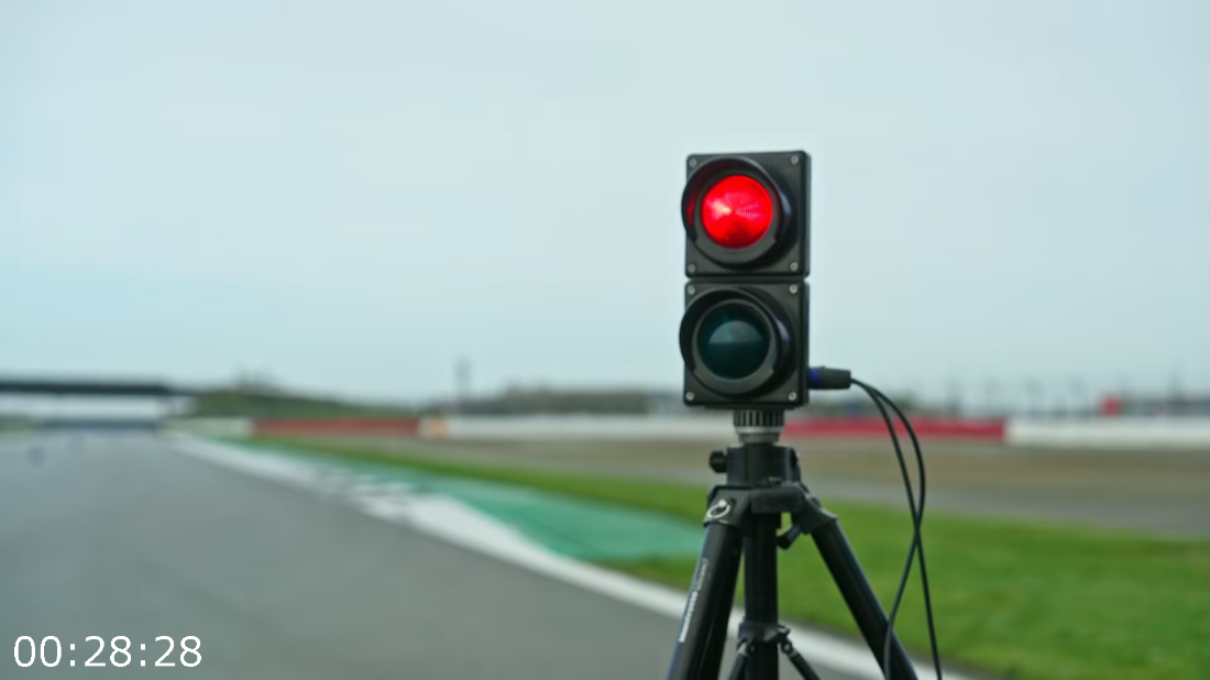 [Image: ME17L85E_o.png]