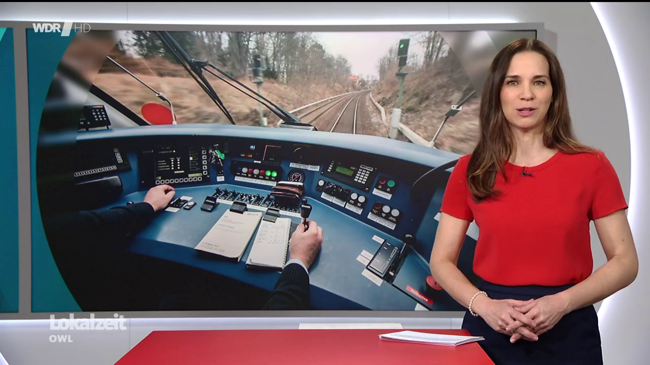 Kristina Sterz - °WDR Lokalzeit OWL° 06.05.2024 - 96X Caps_60.png