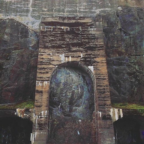  Uun - Metamorphic Stratum (2025) 