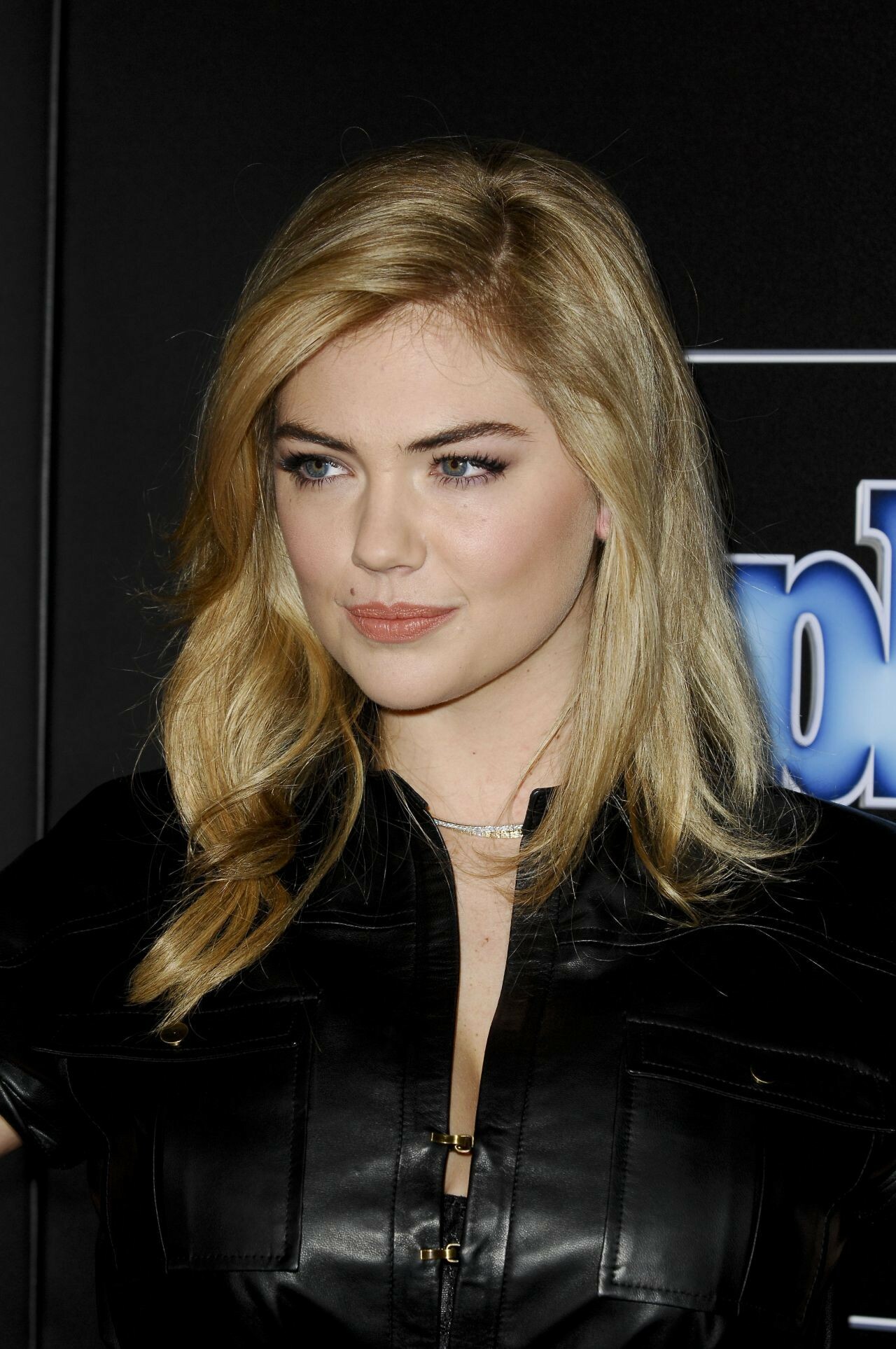 9-kate-upton-leather.jpg