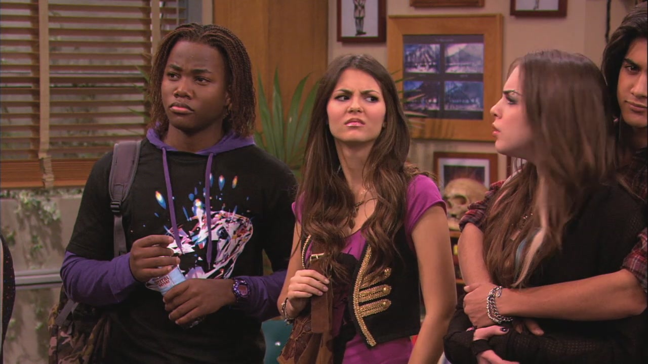 victoriajustice victorious115 okamicaps_040.JPG
