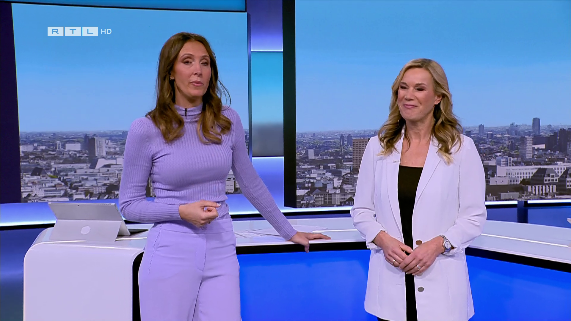 Roberta Bieling & Birgit von Bentzel - °RTL AKTUELL° 29.12.2023 - 74X Caps_08.png