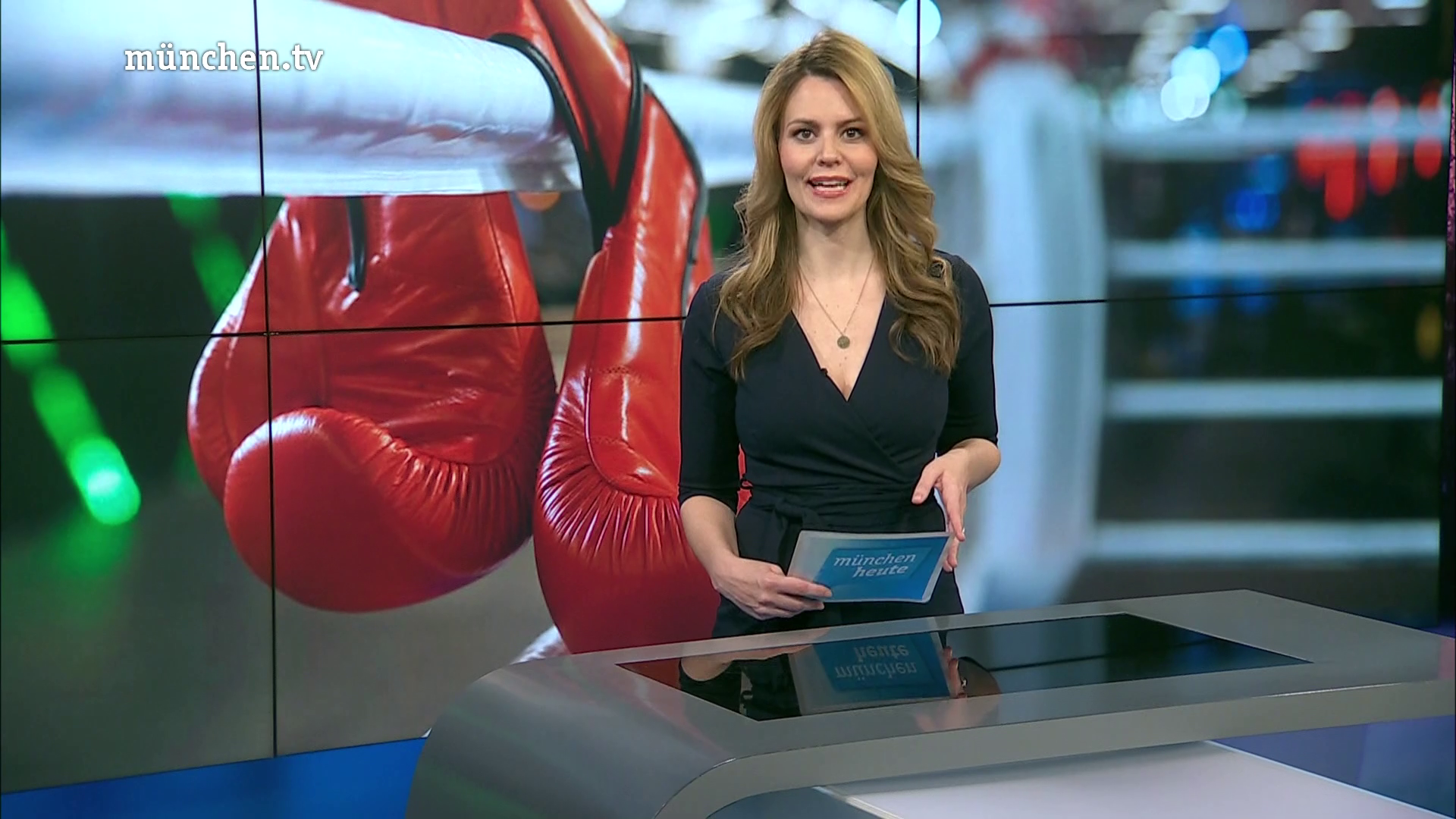 Monika Eckert - °münchen.tv° 11.03.2024 - 88X Caps_84.png