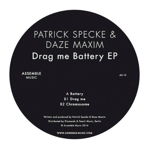  Patrick Specke x Daze Maxim - Drag Me Battery (2025) 